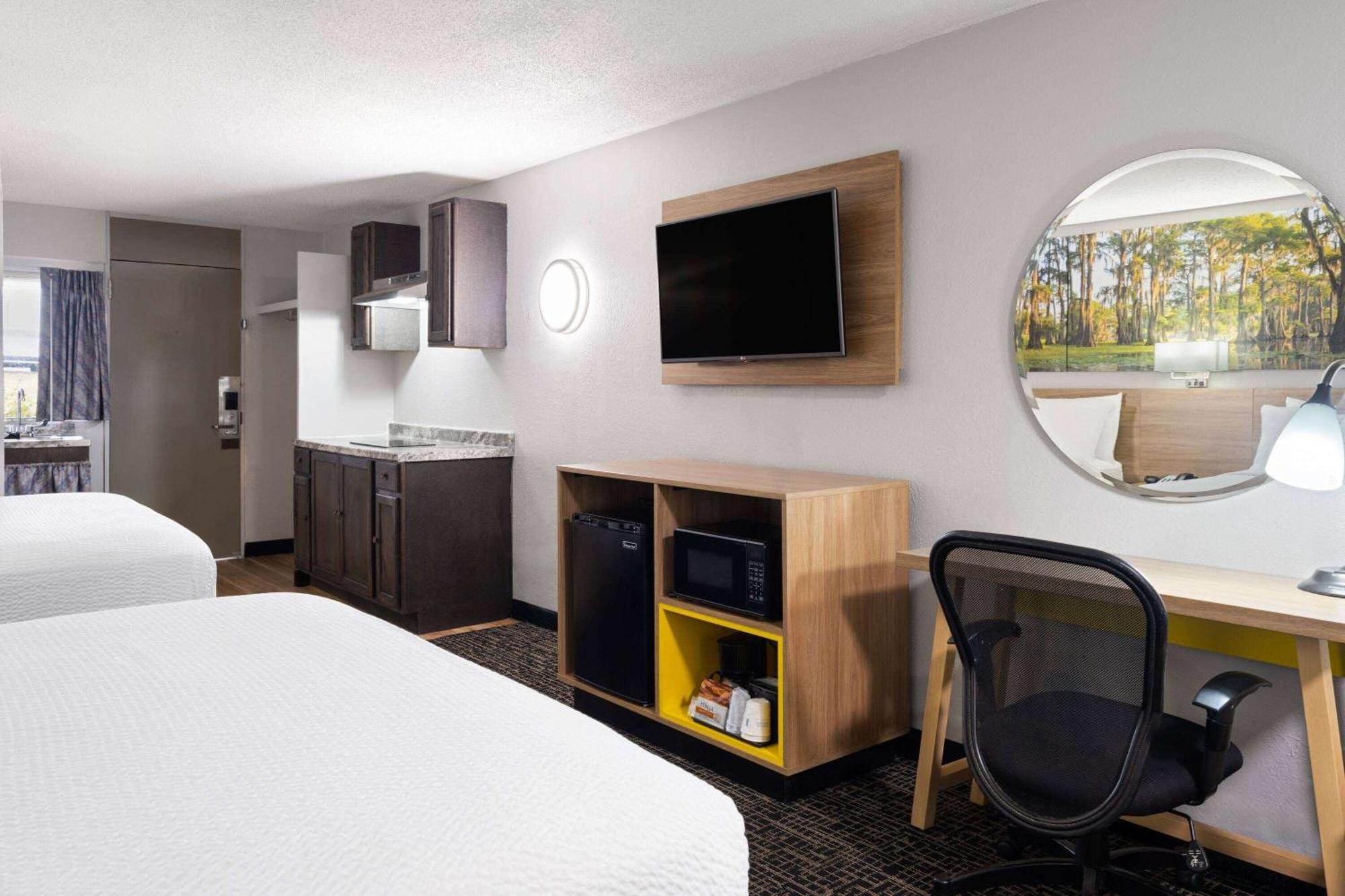 Days Inn By Wyndham Salisbury, Nc Εξωτερικό φωτογραφία